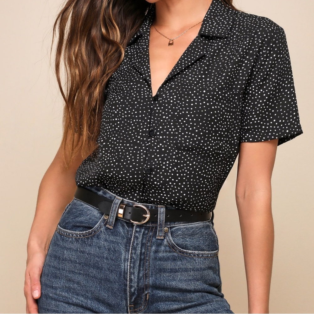 Lulus polka dot button down